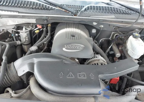 2004 Chevrolet Tahoe Ls from USA, damaged, VIN 1GNEK13Z64R299955